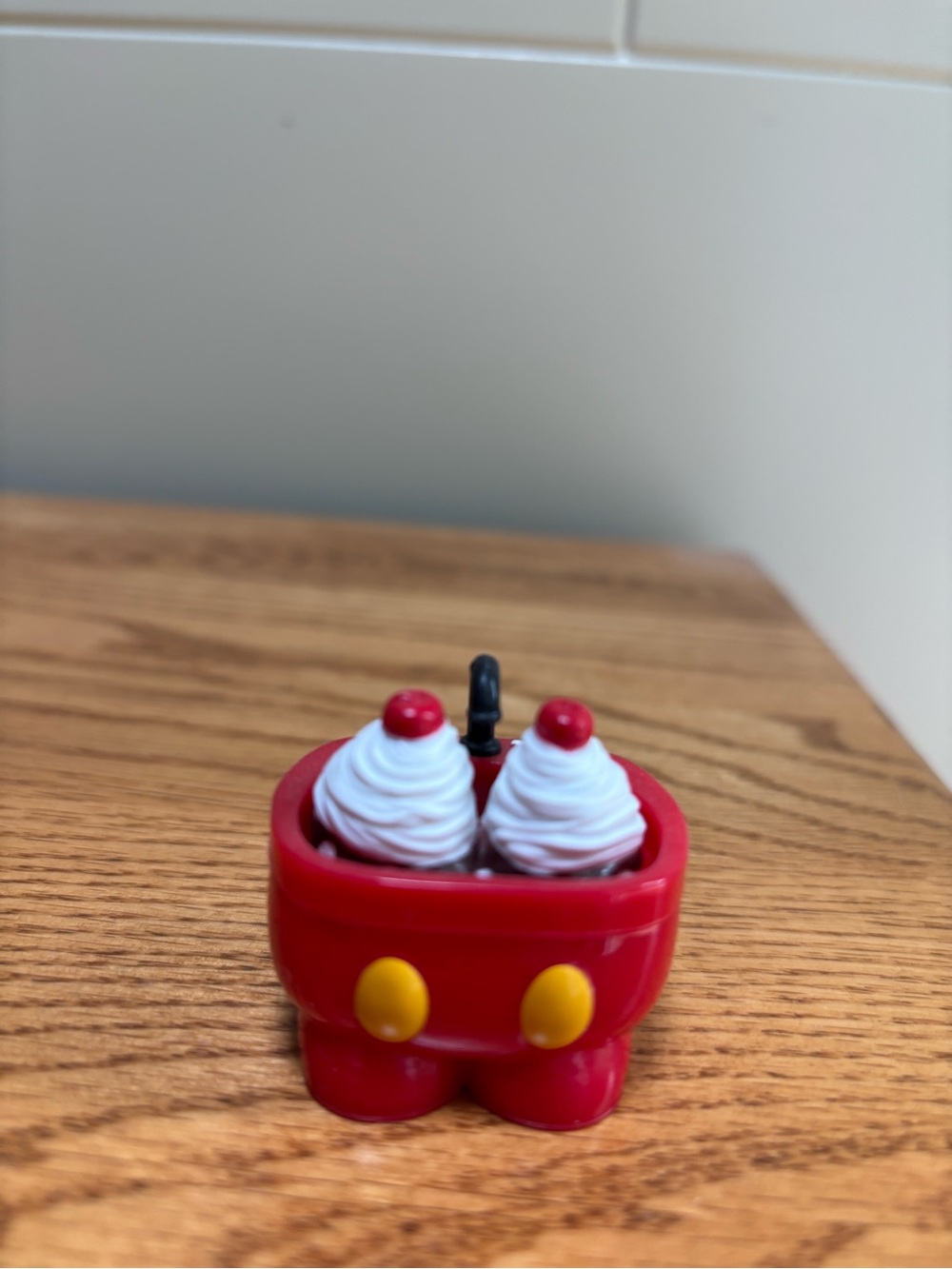 Mickey Mouse kitchen sink sundae Disney Nuimo accessory toy